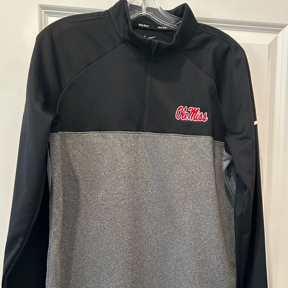 Nike Ole Miss Black Golf Pullover, Men’s M
